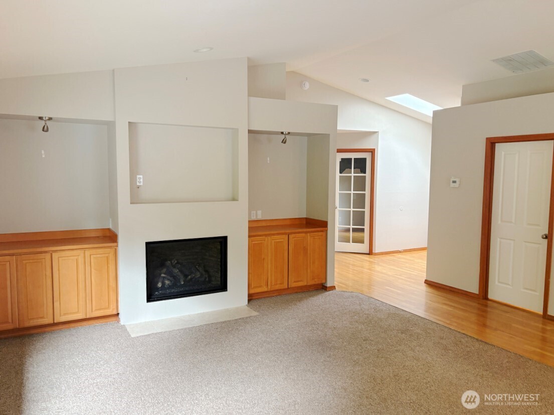 13718 248th Avenue Property Photo 14