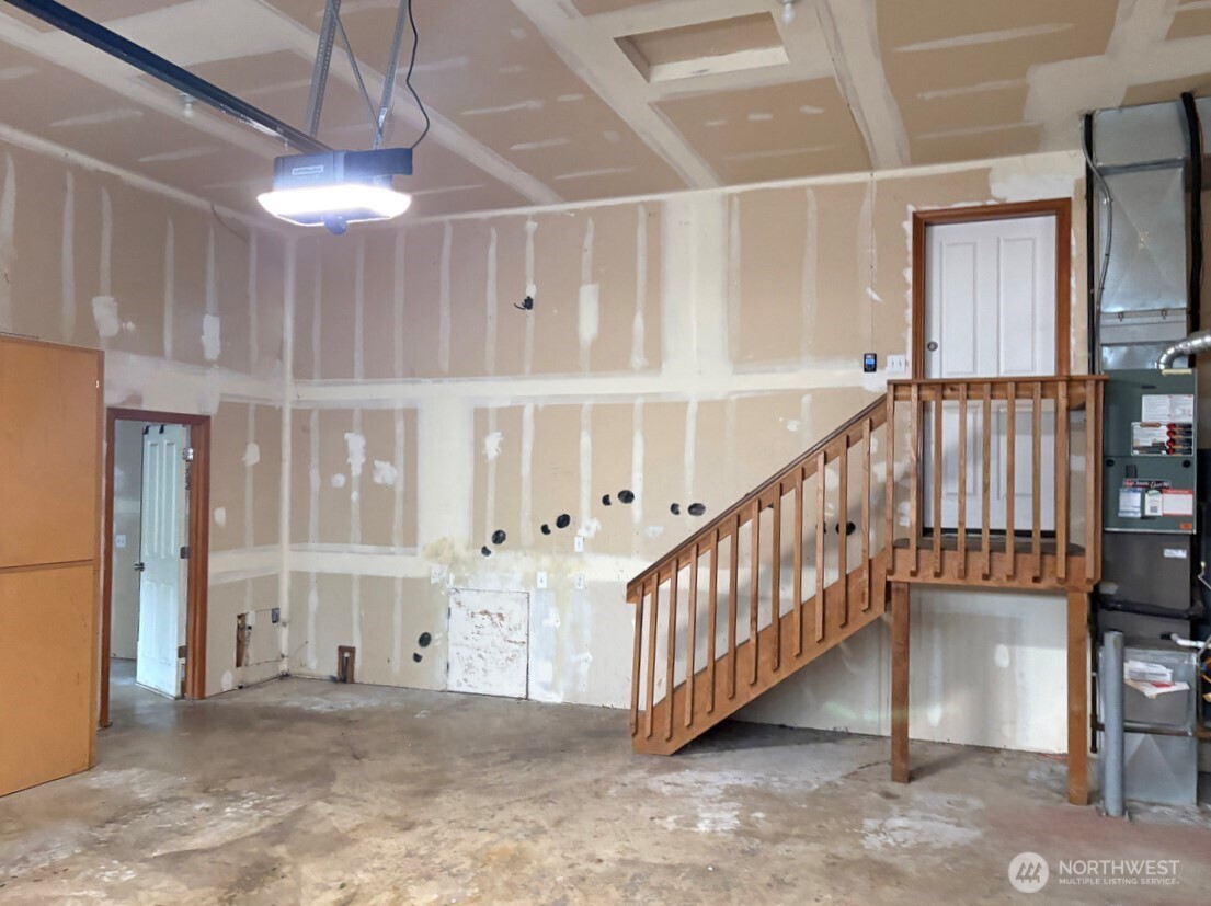 13718 248th Avenue Property Photo 23