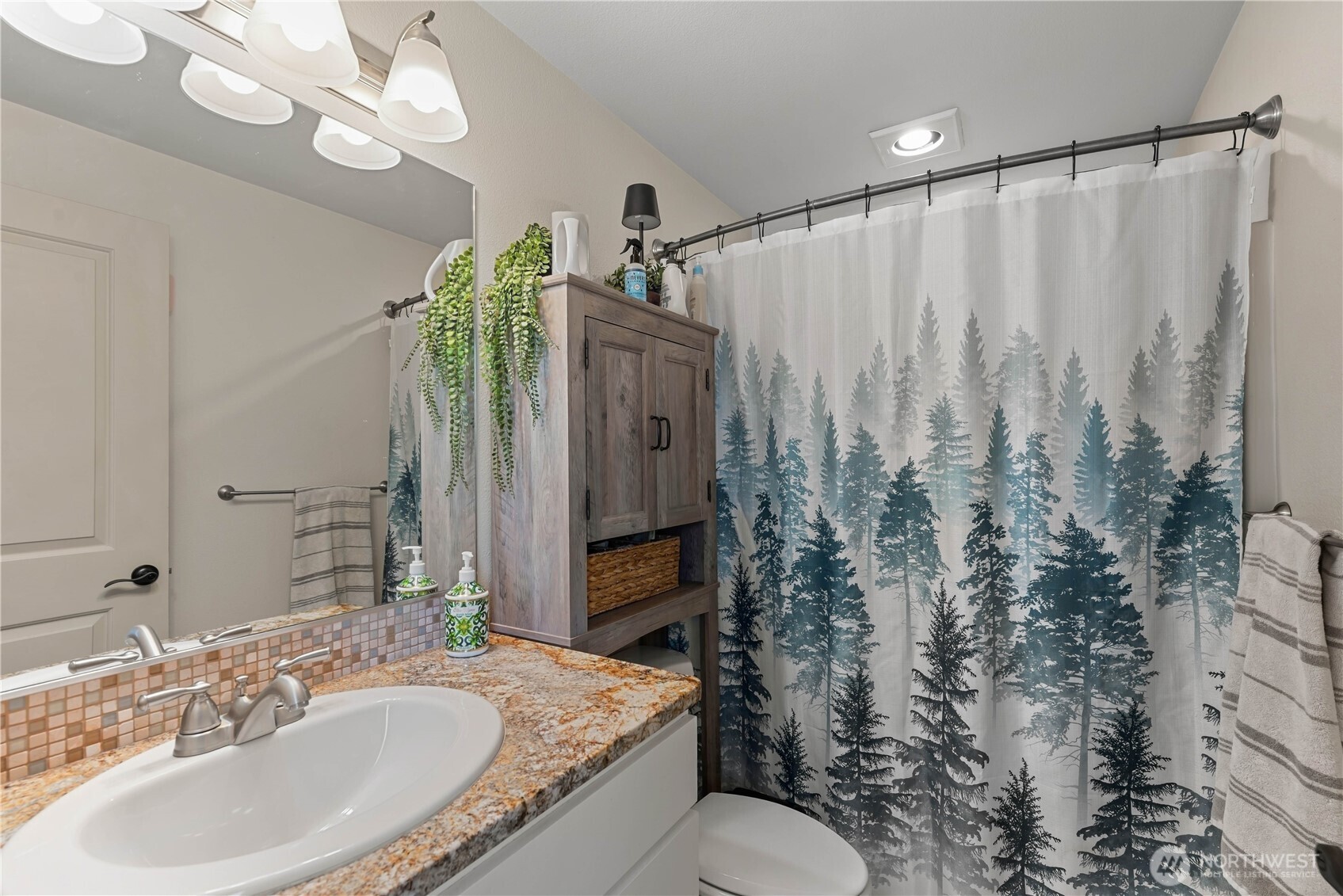 27 31st Street Property Photo 19