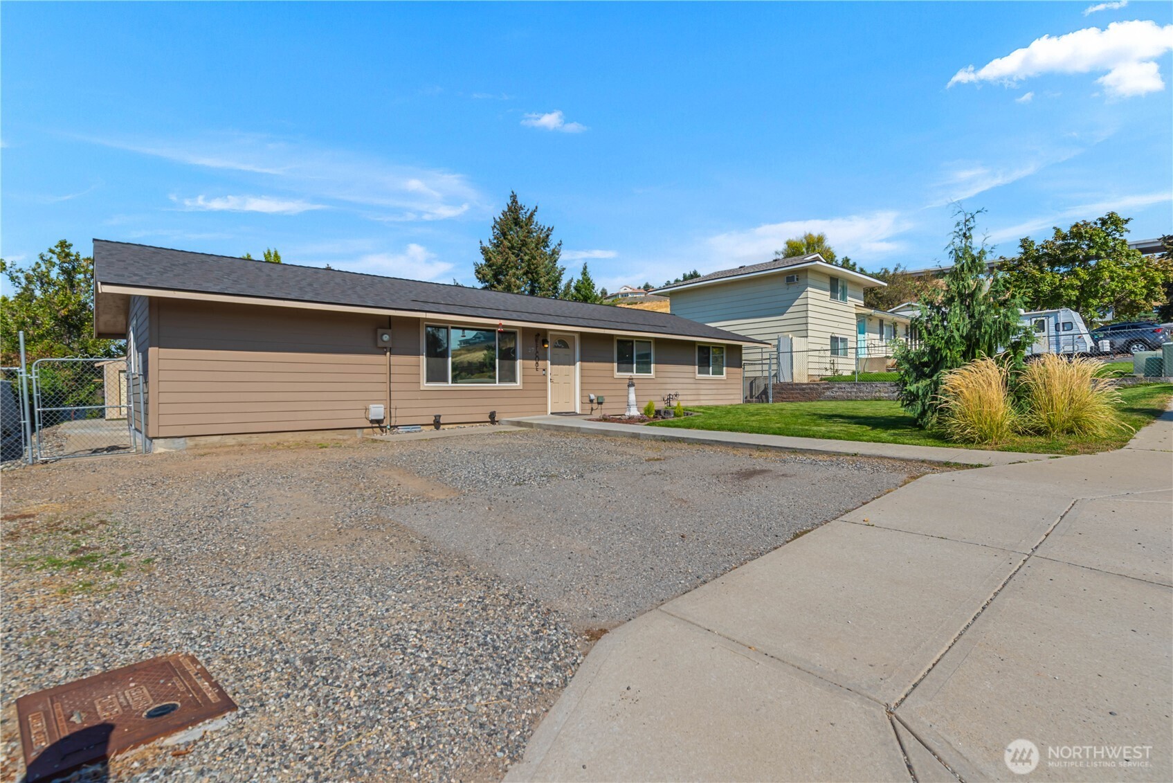 27 31st Street Property Photo 39