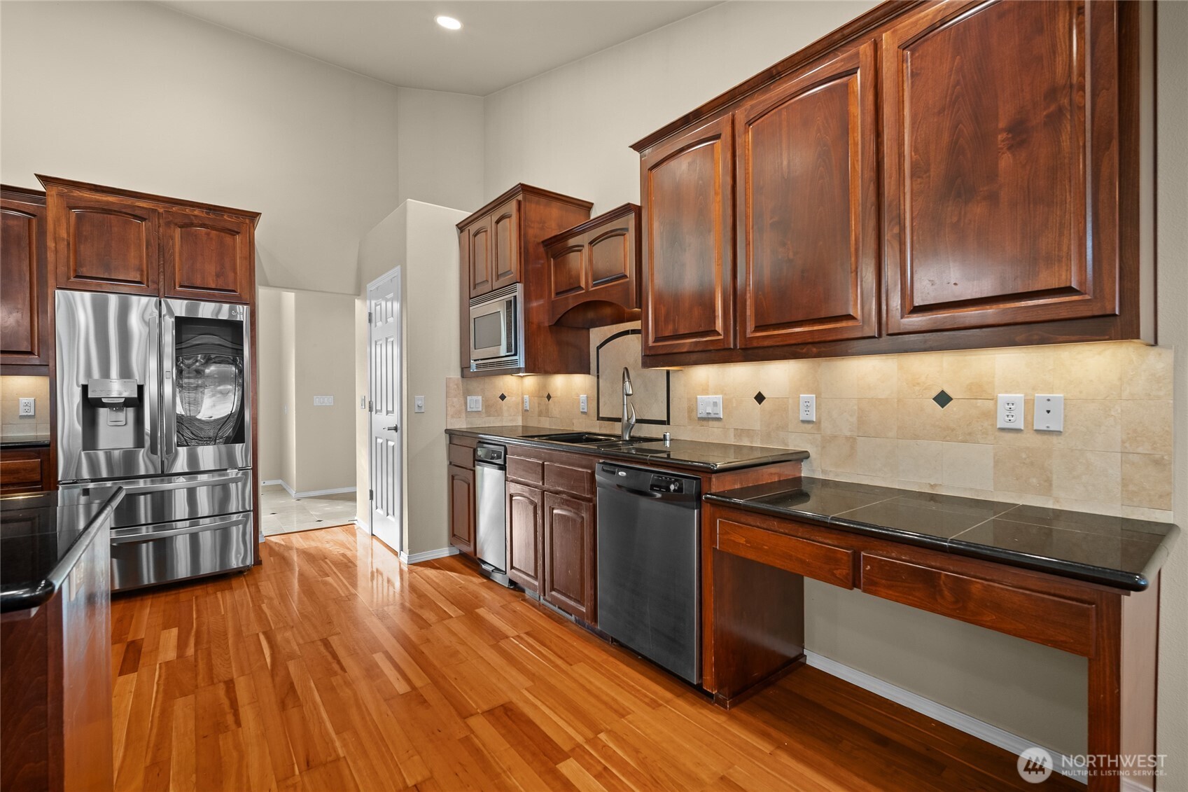 1800 Sw Union Street Property Photo 14