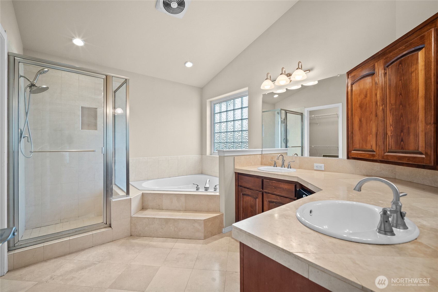 1800 Sw Union Street Property Photo 22
