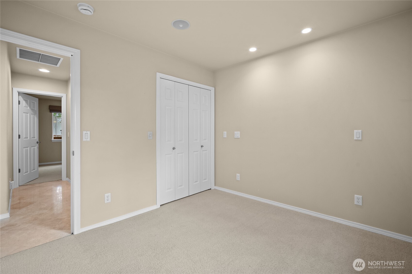 1800 Sw Union Street Property Photo 26