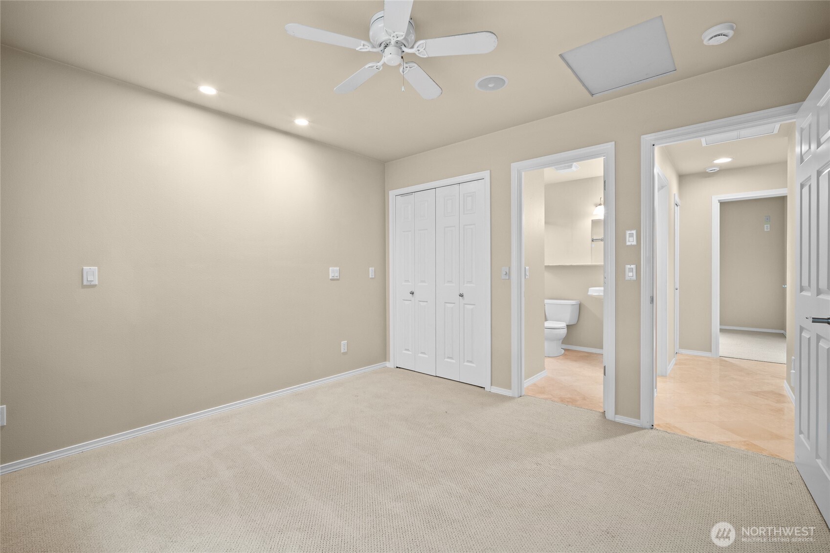 1800 Sw Union Street Property Photo 29