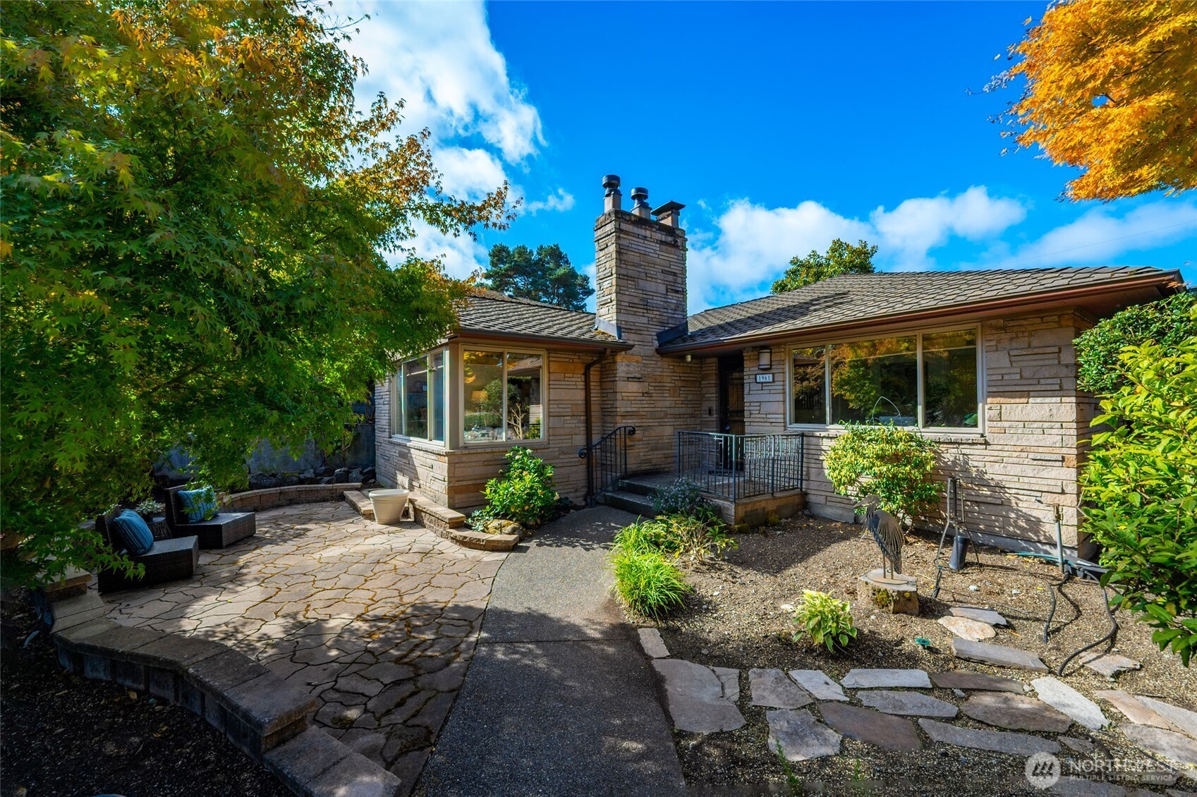 1961 31st Avenue Property Photo 1
