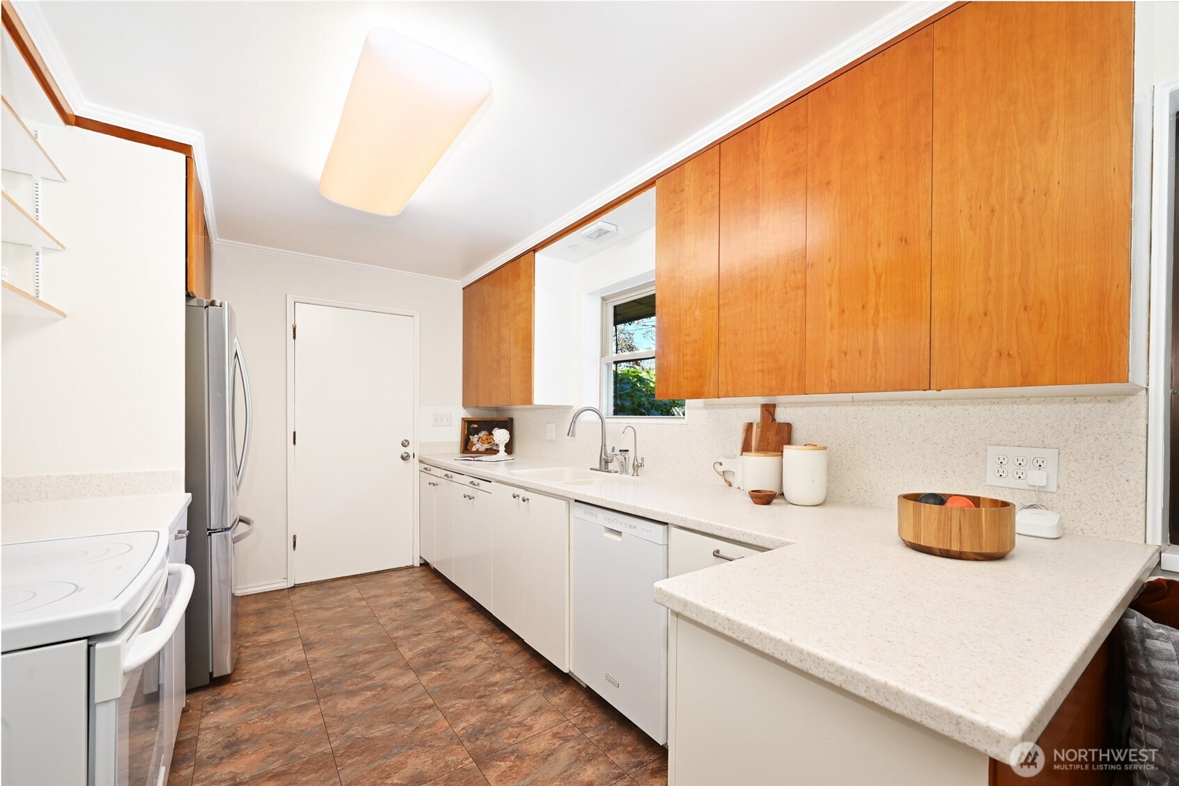 1961 31st Avenue Property Photo 12