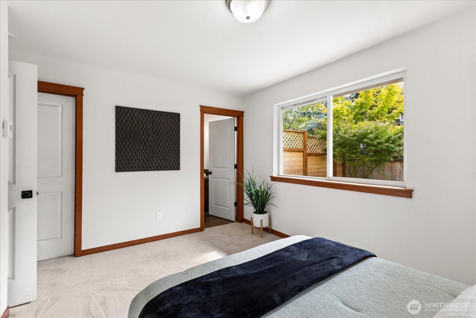 809 Nw 53rd Street B Property Photo 6