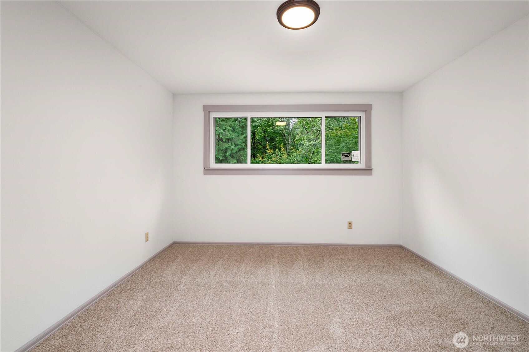 4514 Ferndale Court Property Photo 28