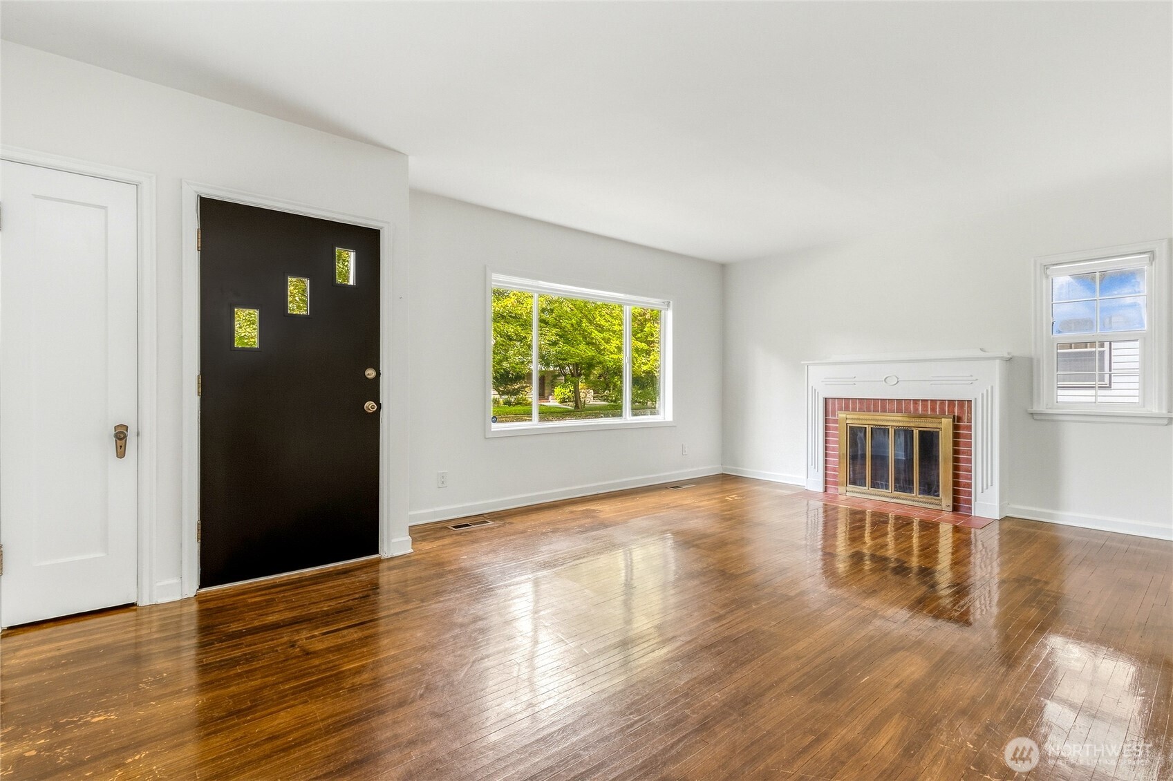1222 Bonsella Street Property Photo 7