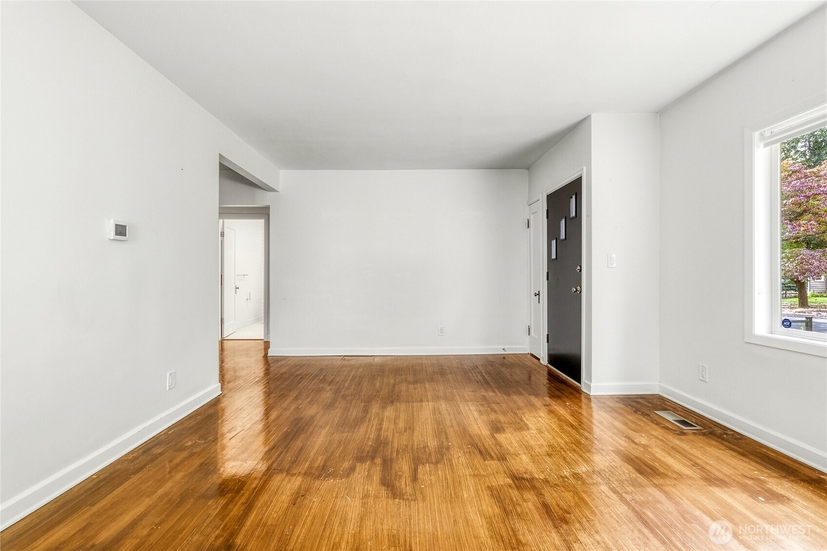 1222 Bonsella Street Property Photo 8
