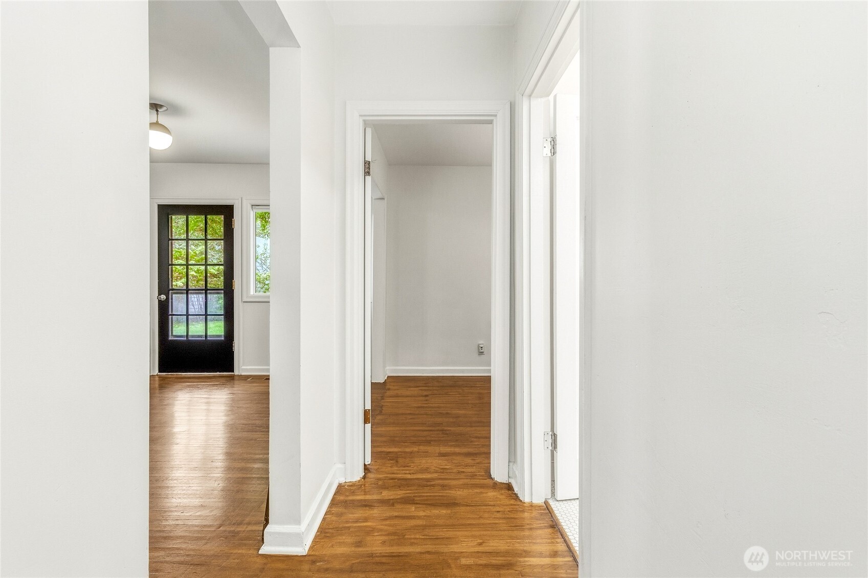 1222 Bonsella Street Property Photo 16