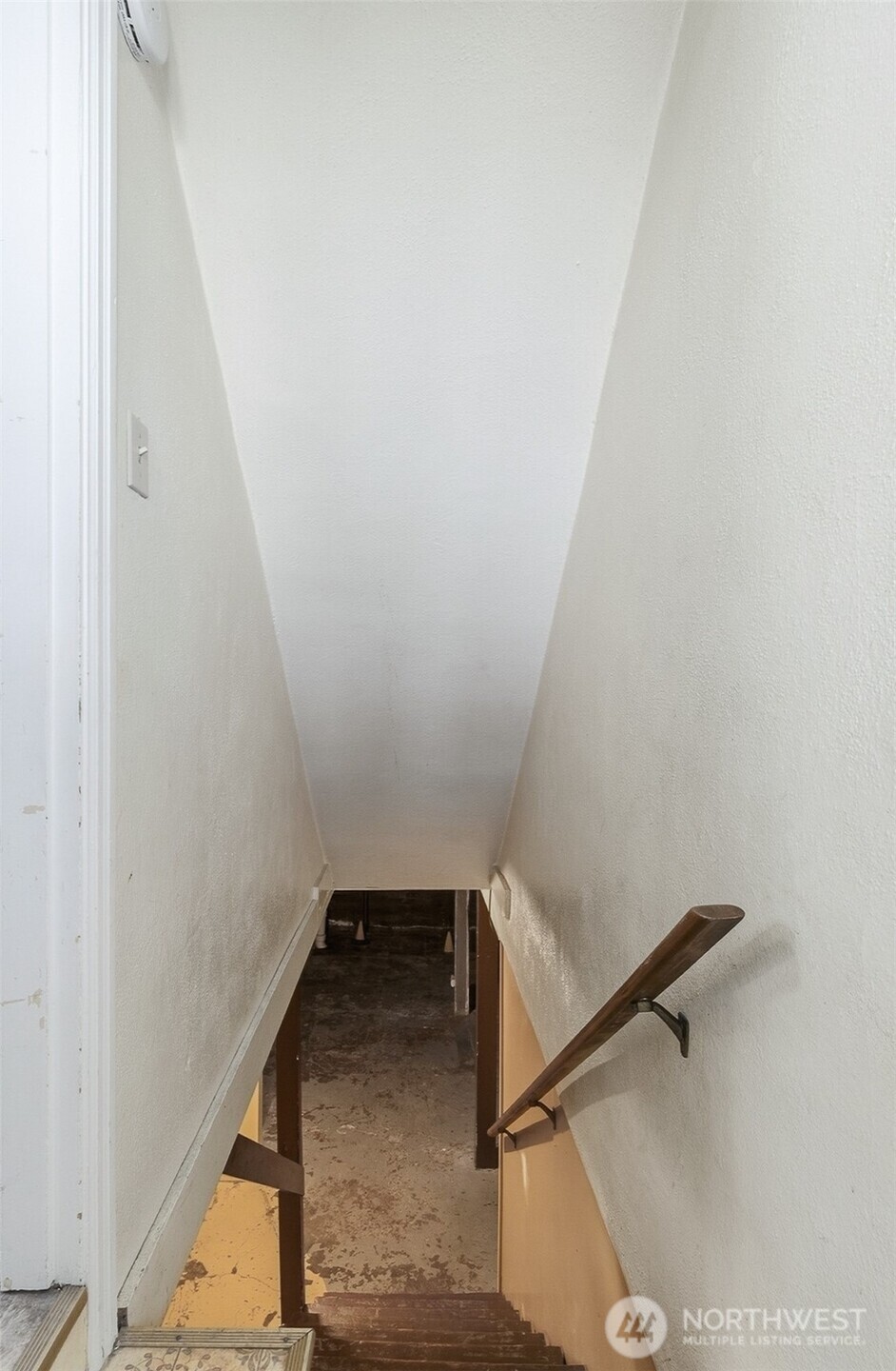 1222 Bonsella Street Property Photo 20