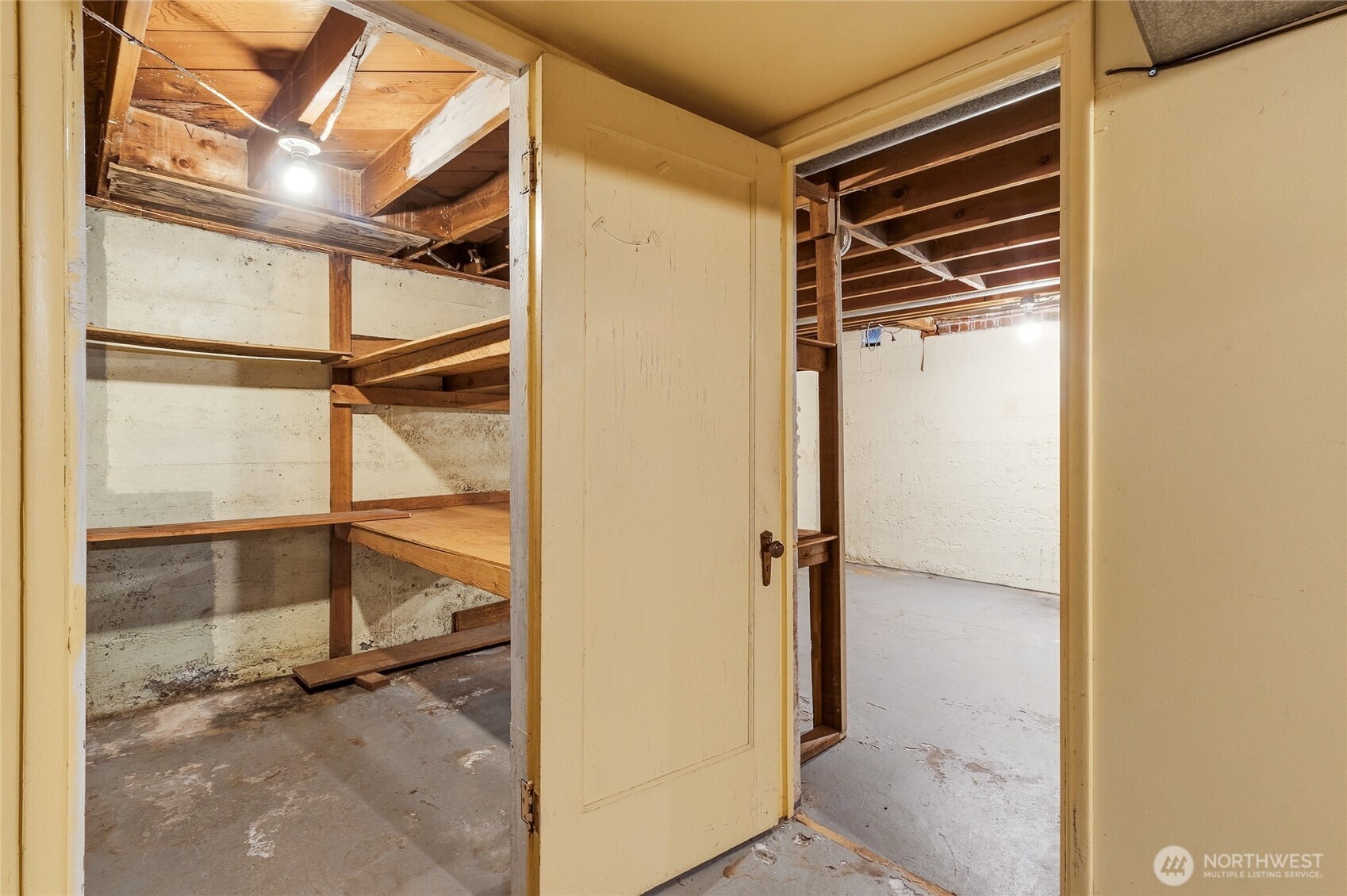 1222 Bonsella Street Property Photo 29