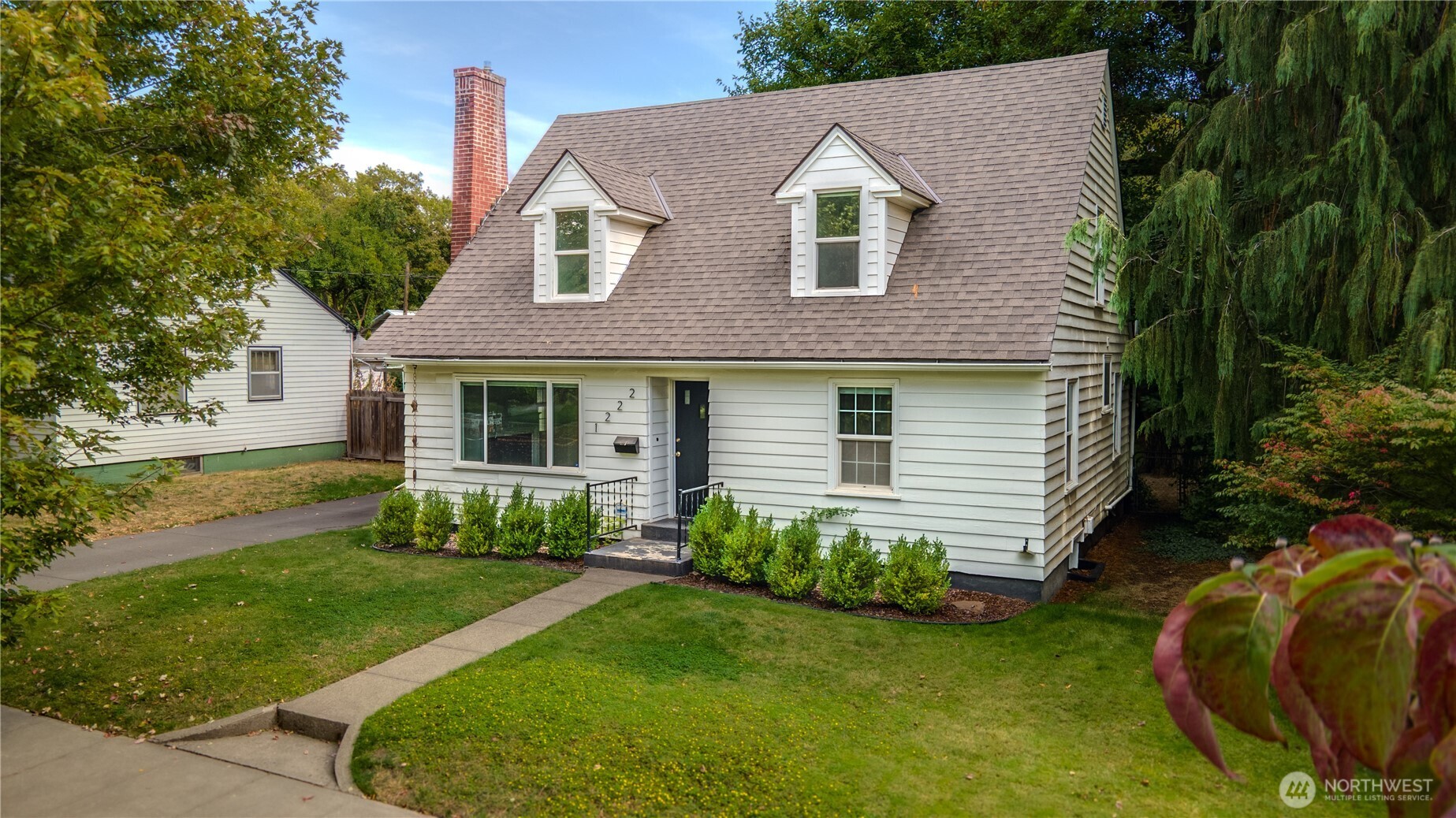 1222 Bonsella Street Property Photo 34