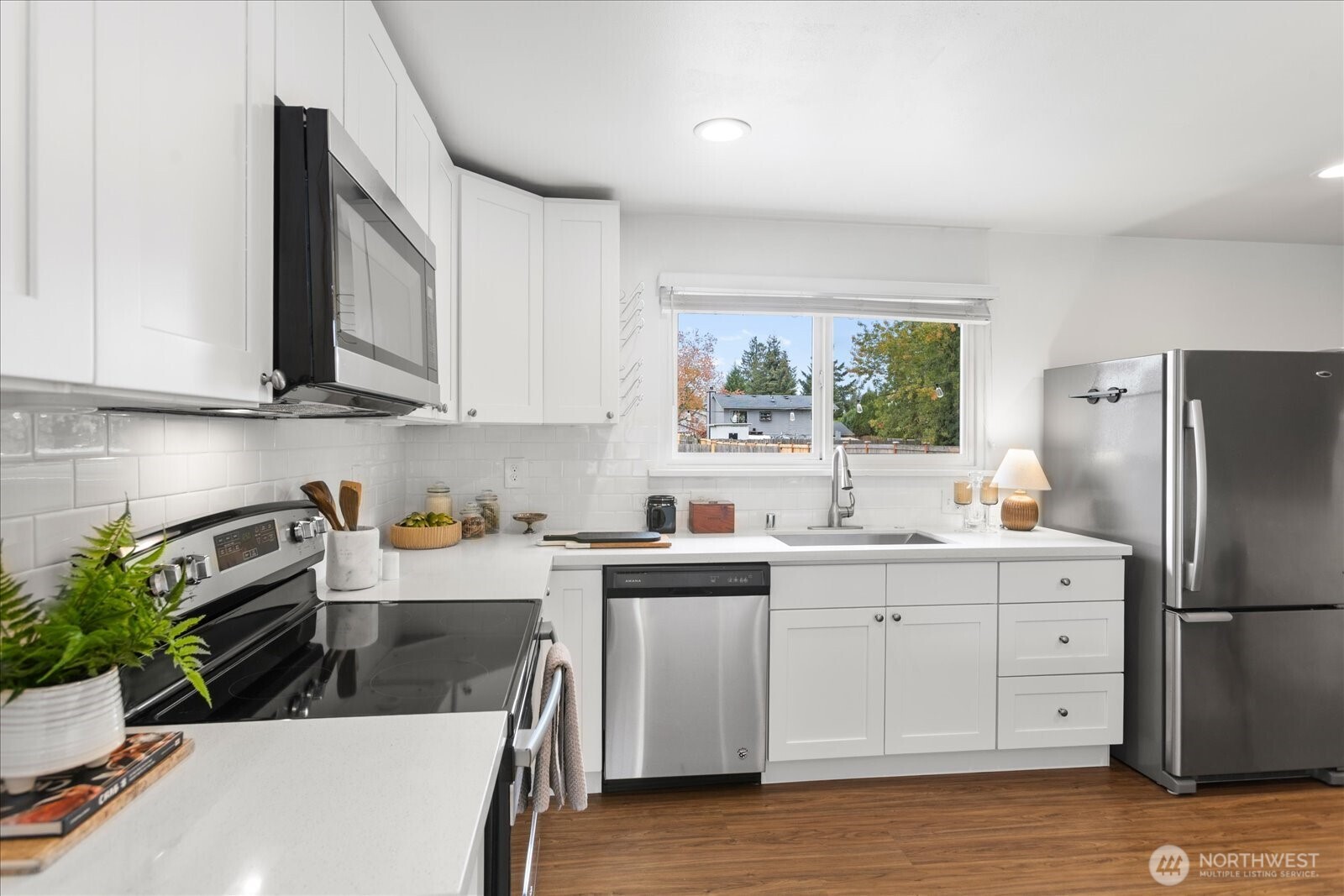 619 93rd Street Property Photo 10