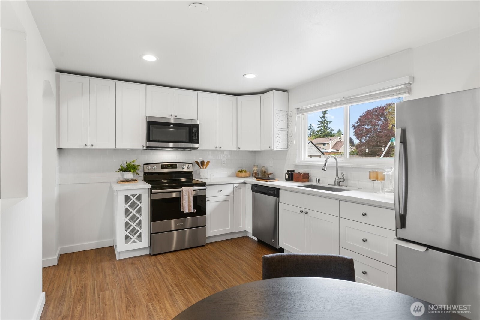 619 93rd Street Property Photo 14