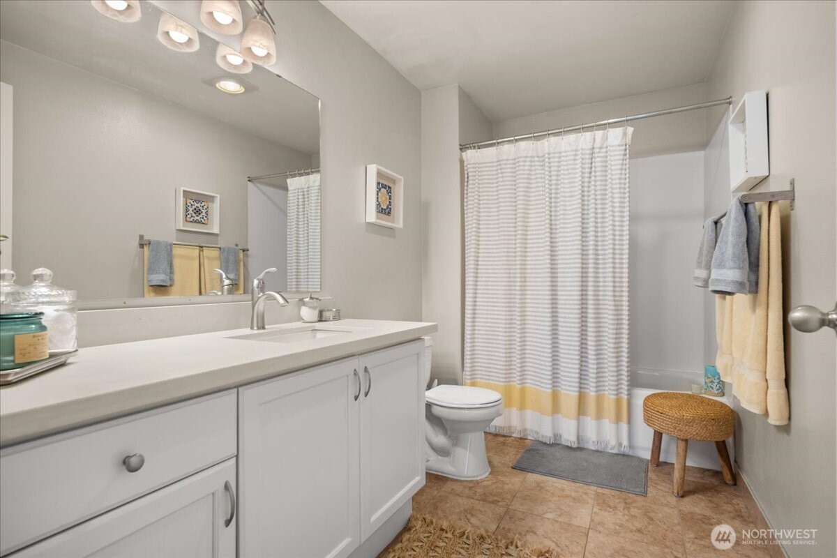 7711 Ne 175th Street A305 Property Photo 19