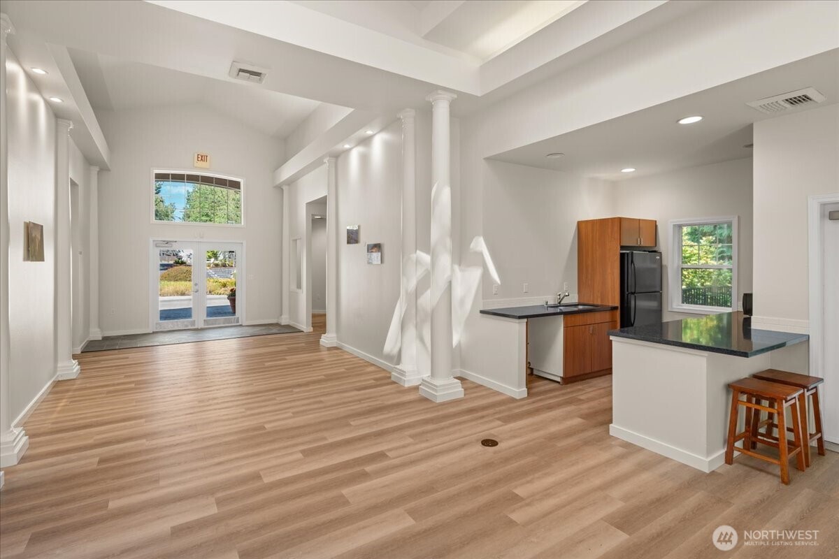 7711 Ne 175th Street A305 Property Photo 28