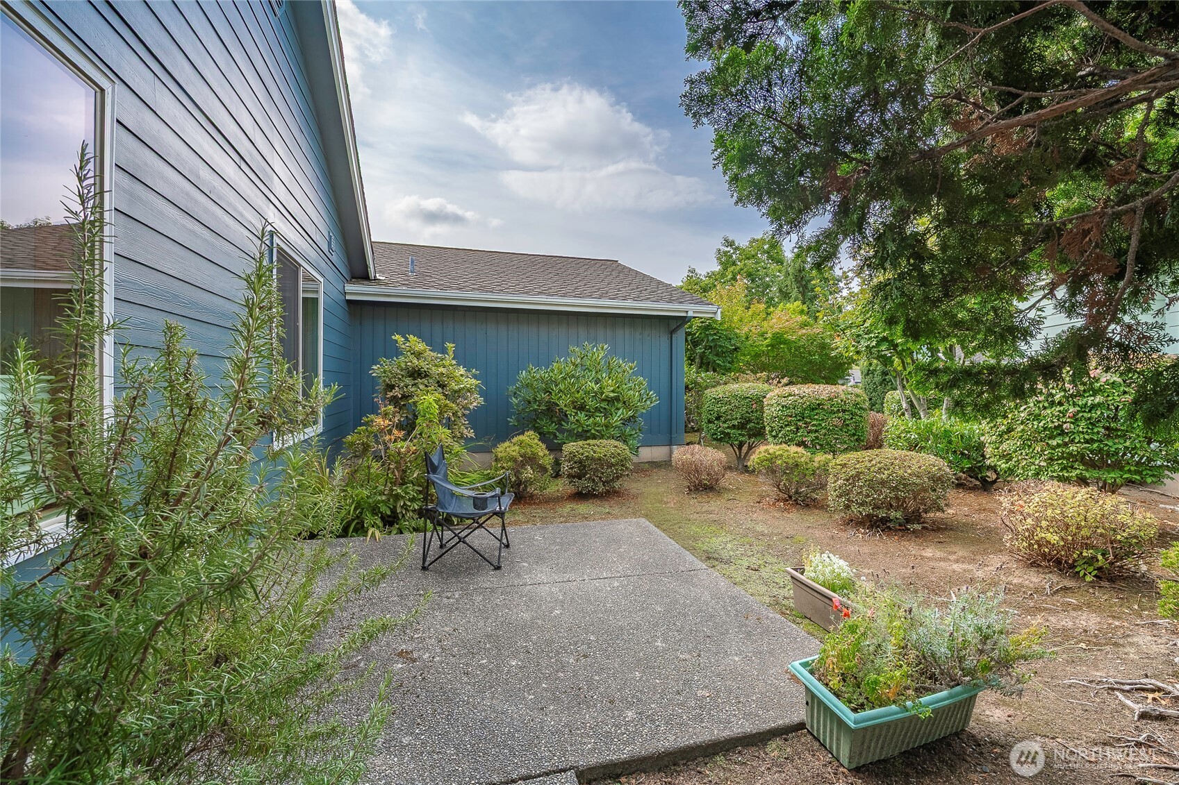 4855 N Village Lane B Property Photo 26