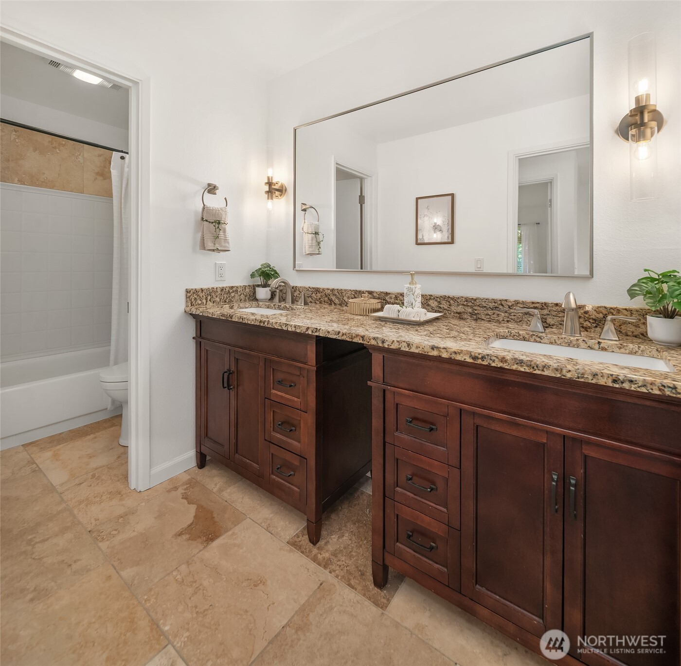 6122 N 16th I-102 Property Photo 17