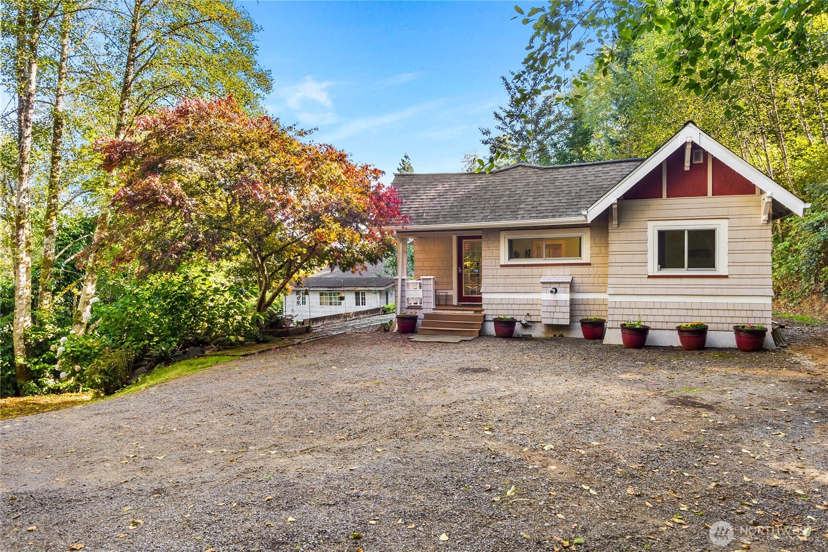 617 5th Avenue Property Photo 33
