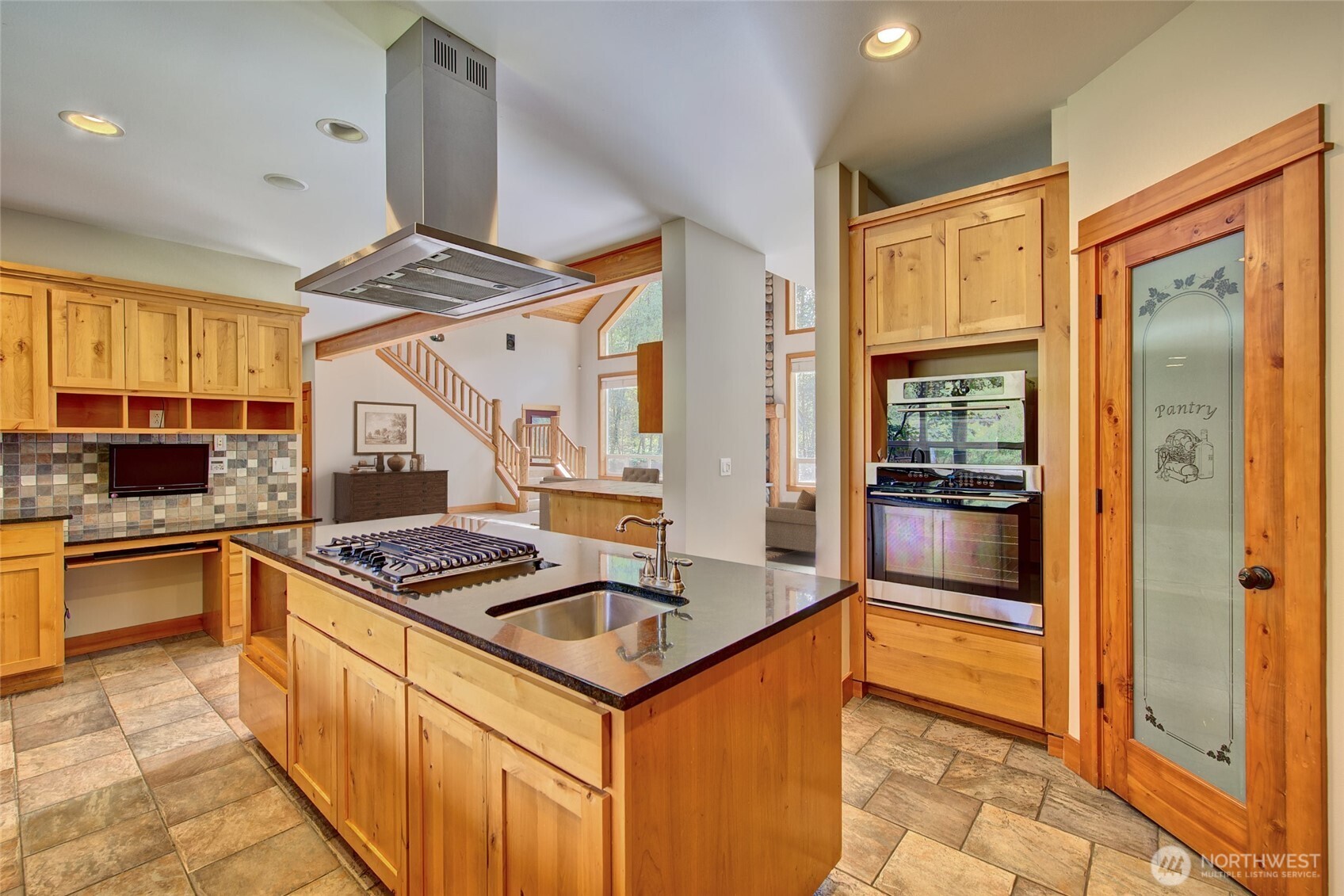 4727 Lakewood Road Property Photo 11