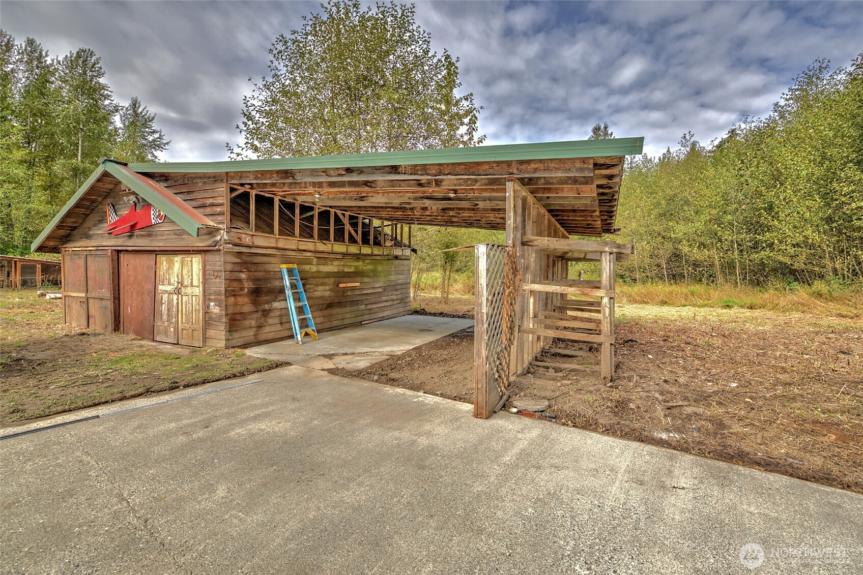 4727 Lakewood Road Property Photo 37