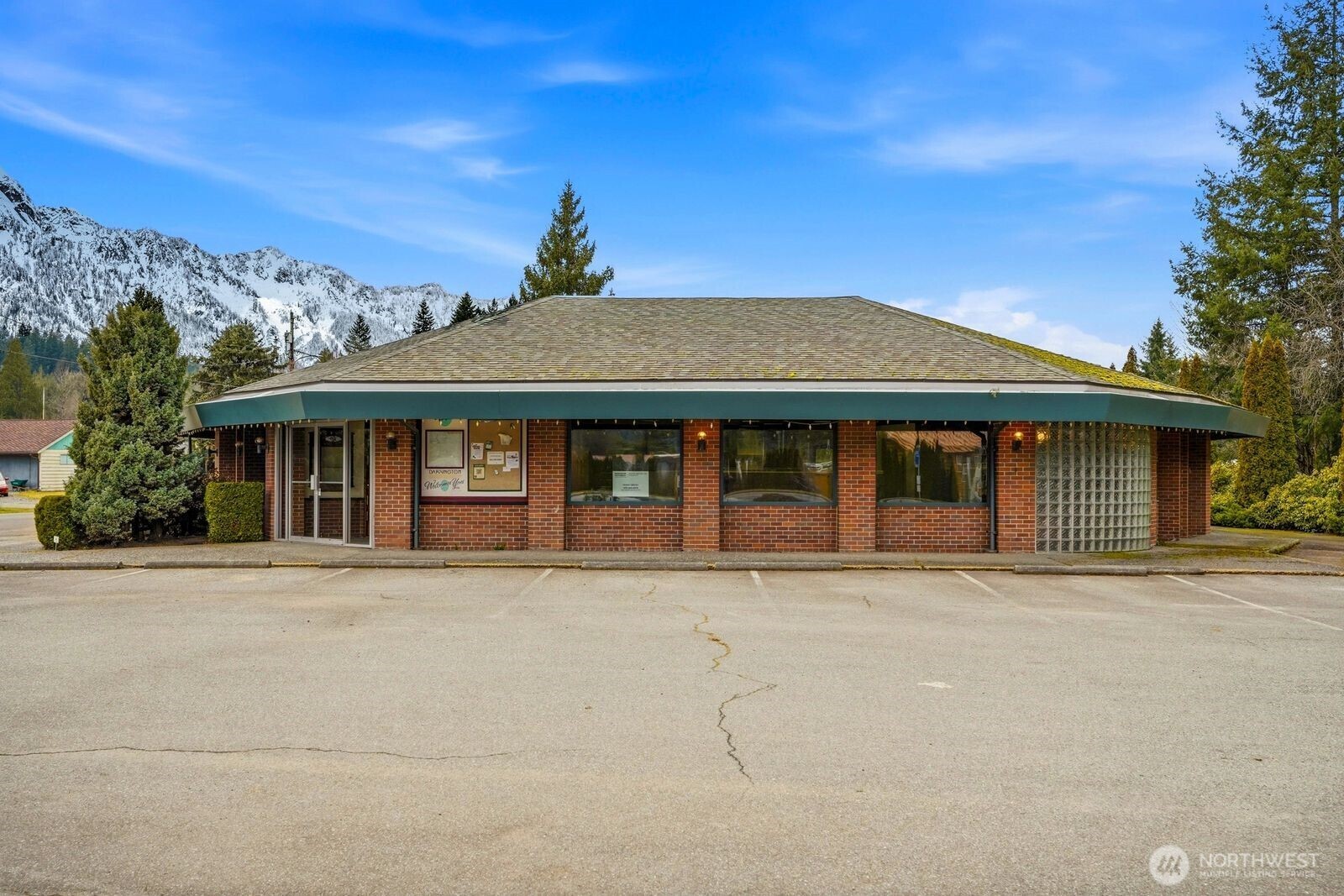 1200 Seeman Property Photo 1