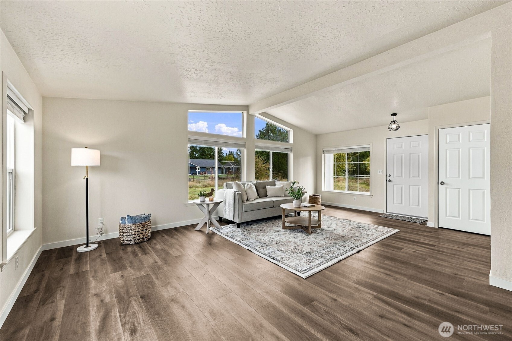 5907 288th Street Property Photo 5