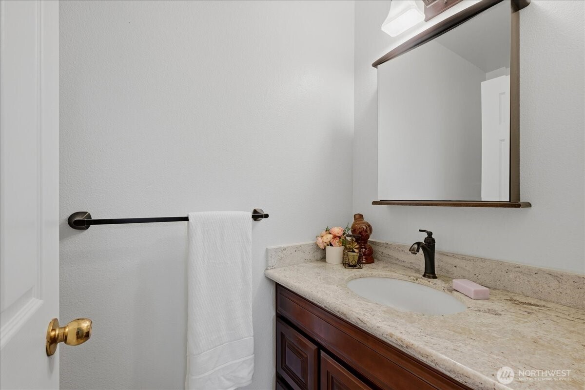 3403 151st Place Property Photo 18