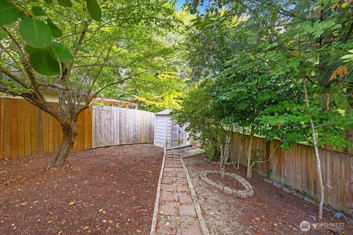 3403 151st Place Property Photo 27