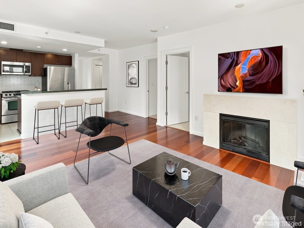 81 Clay Street 430 Property Photo 6