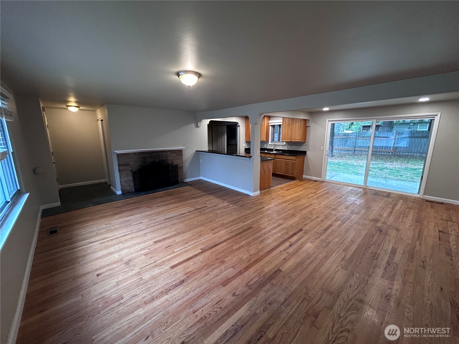 20812 25th Avenue Property Photo 4