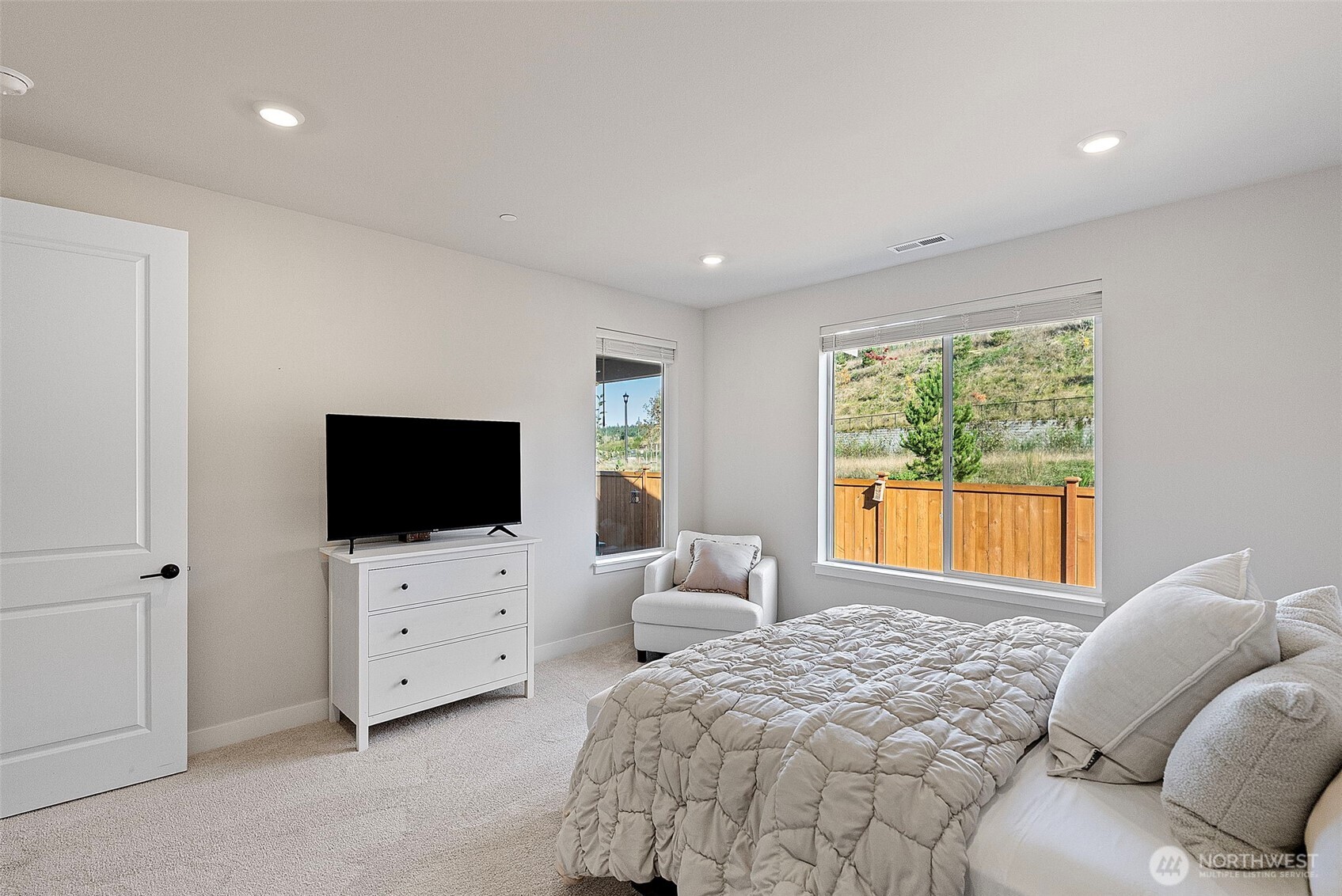 23606 Arbors Terrace Road Property Photo 13