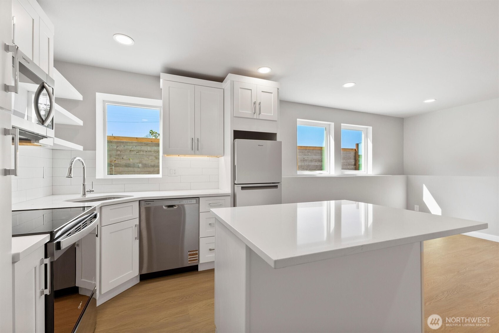 2509 Peabody Street Property Photo 20