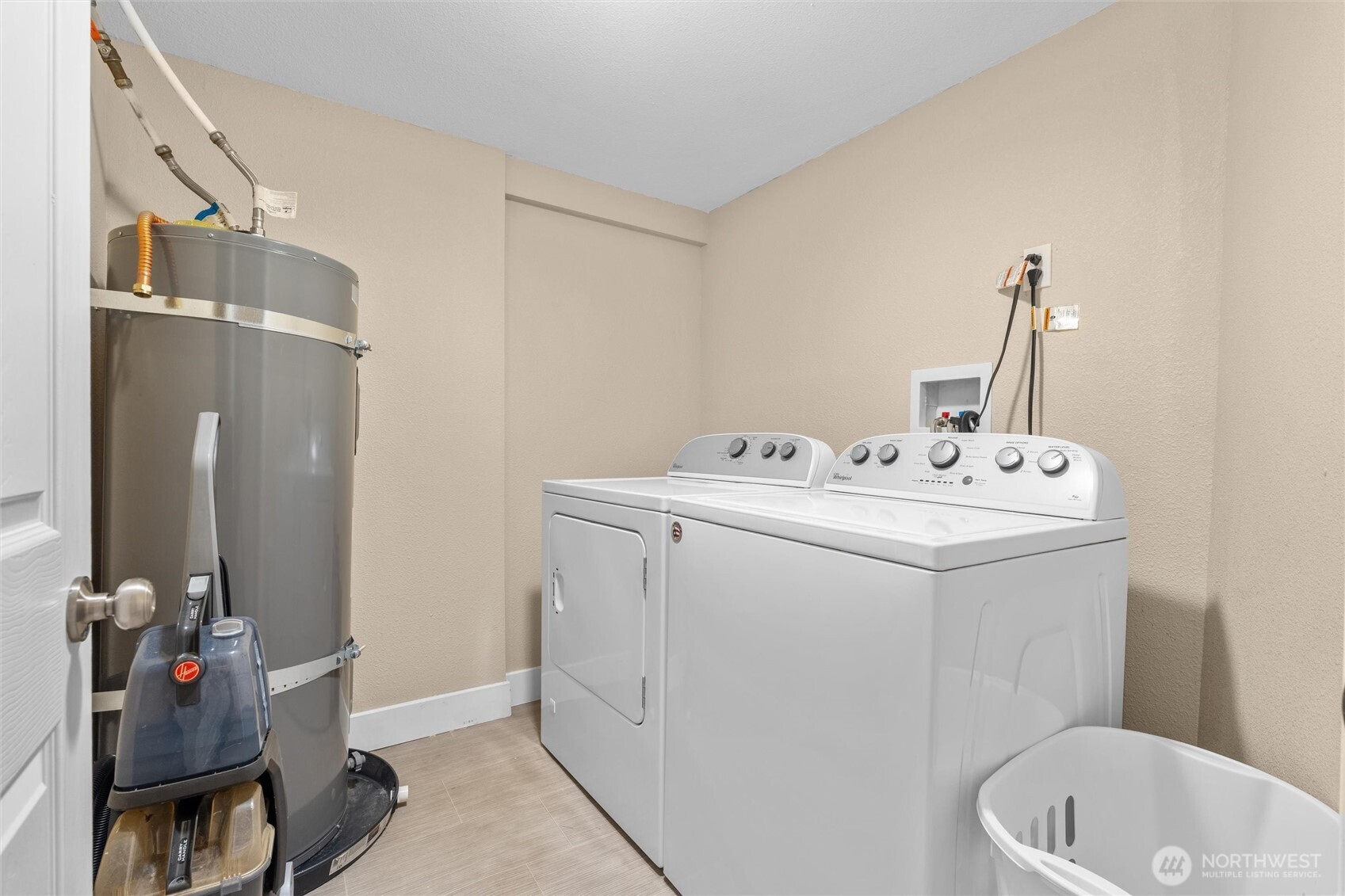 10808 53rd Avenue Property Photo 15