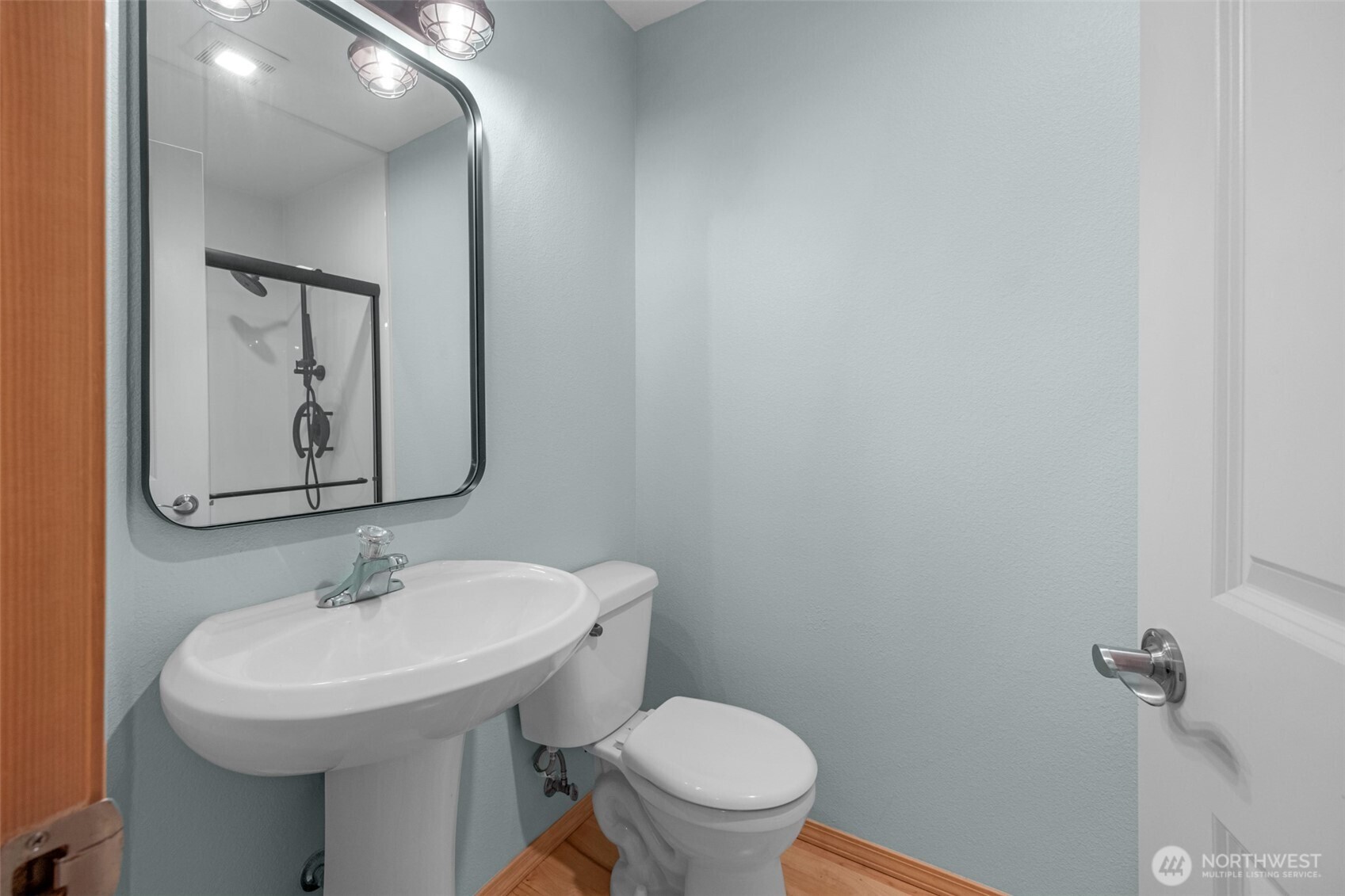 905 Hughes Lane Property Photo 18