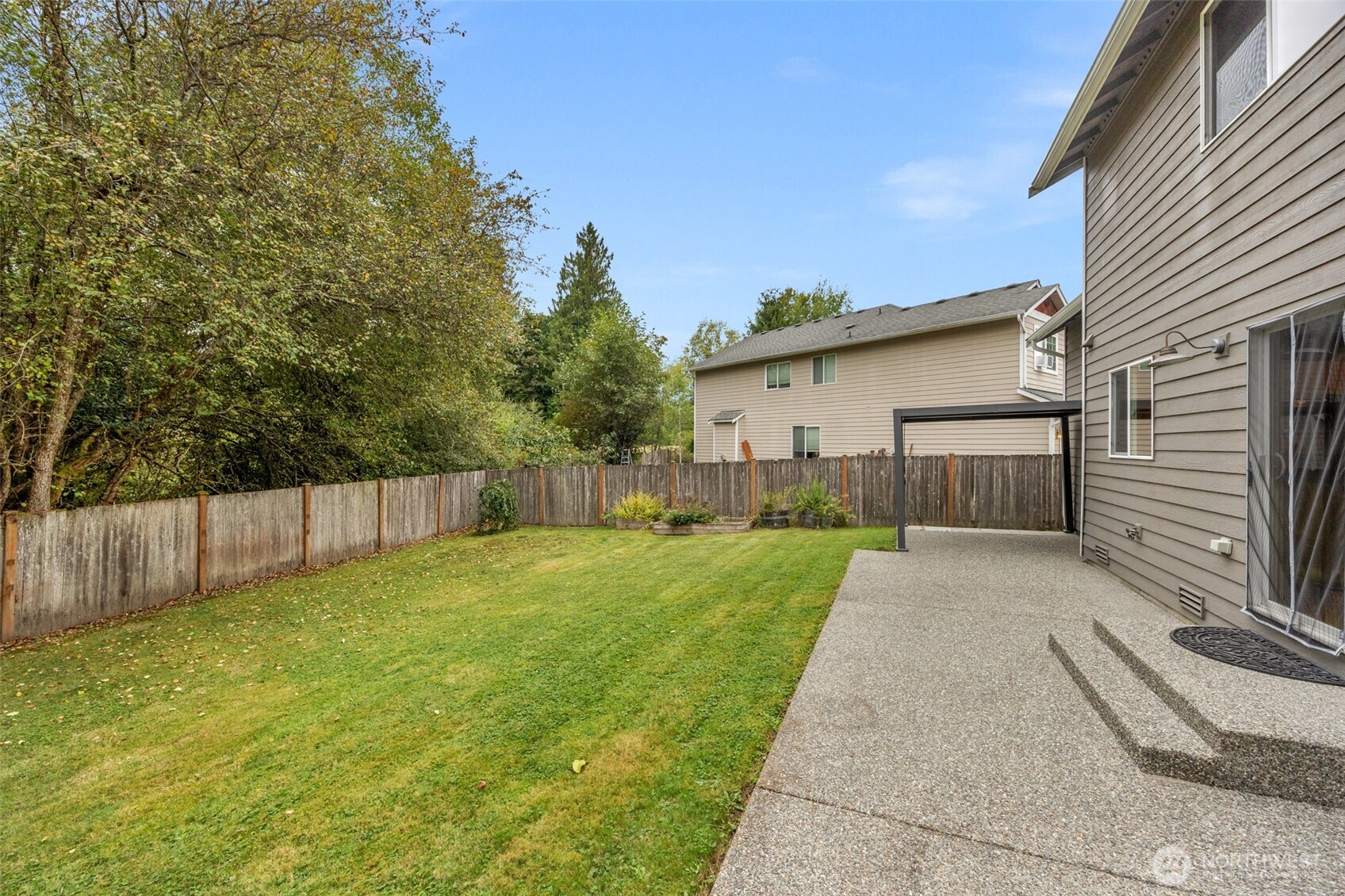 905 Hughes Lane Property Photo 32