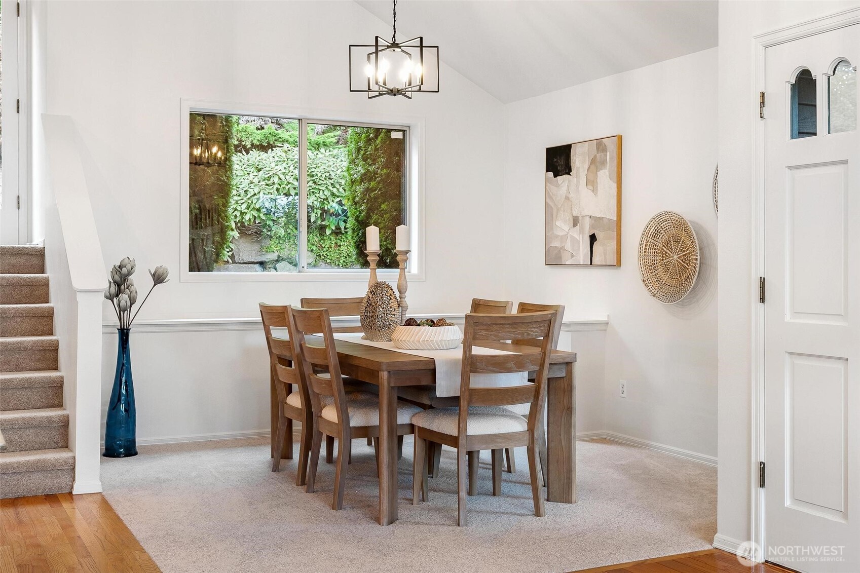 17105 76th Avenue Property Photo 8
