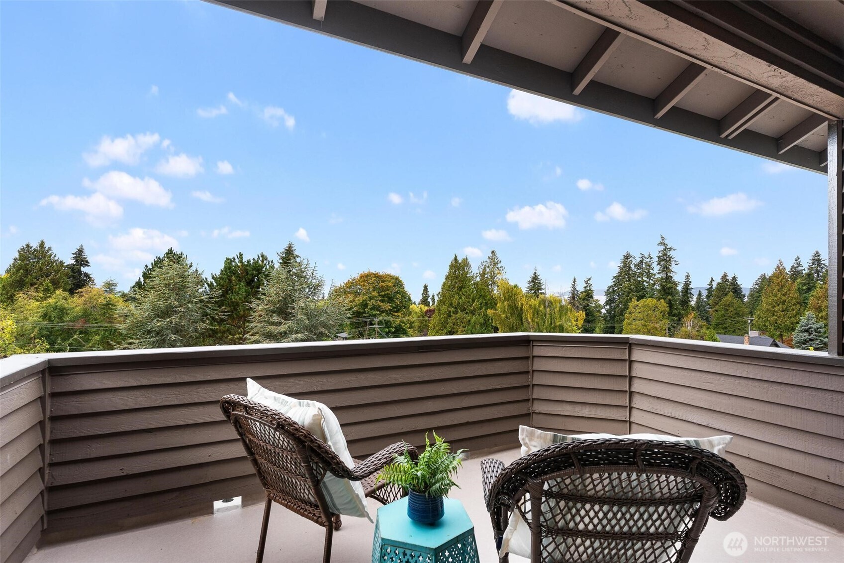 17105 76th Avenue Property Photo 24