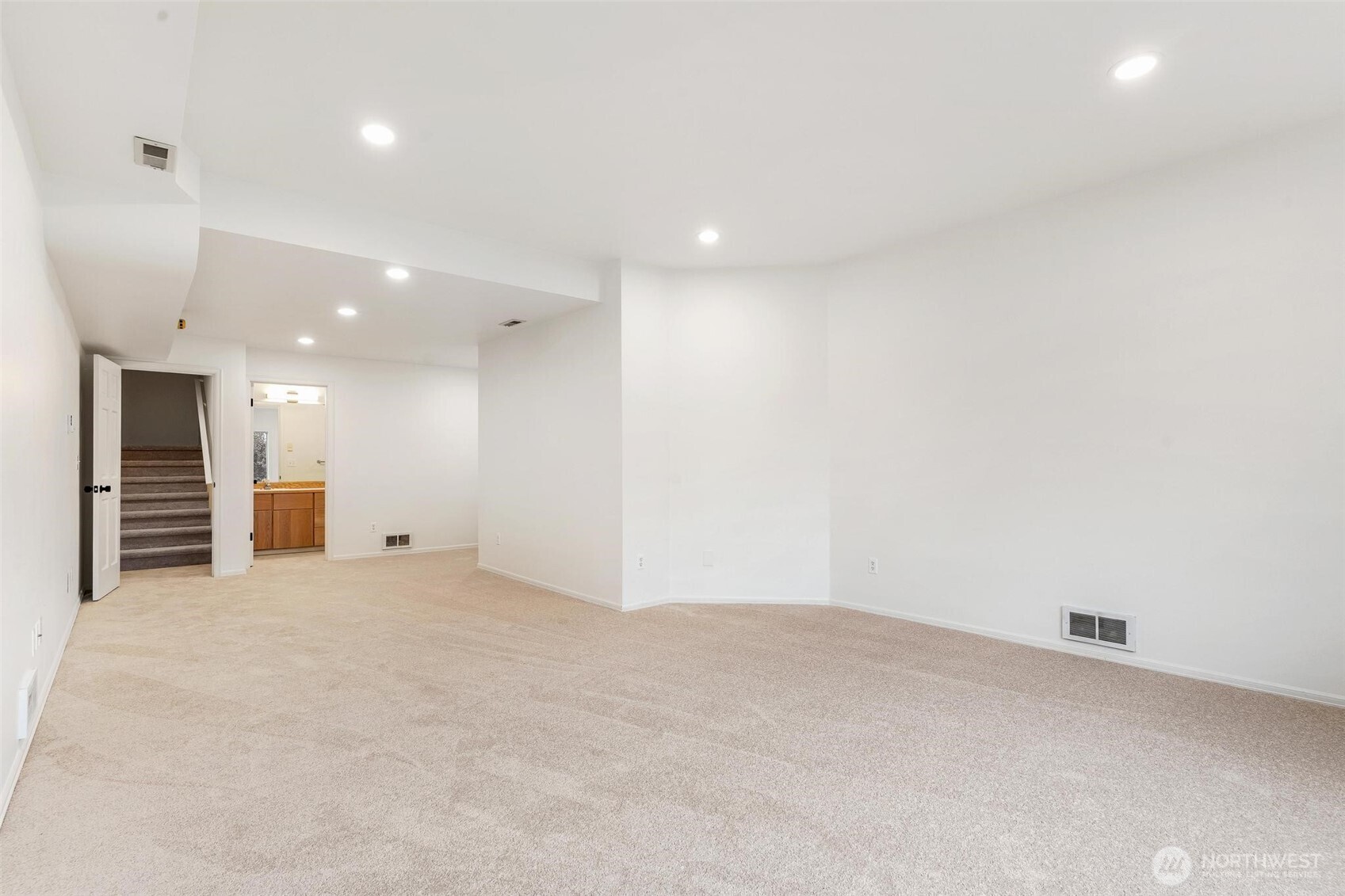 17105 76th Avenue Property Photo 31
