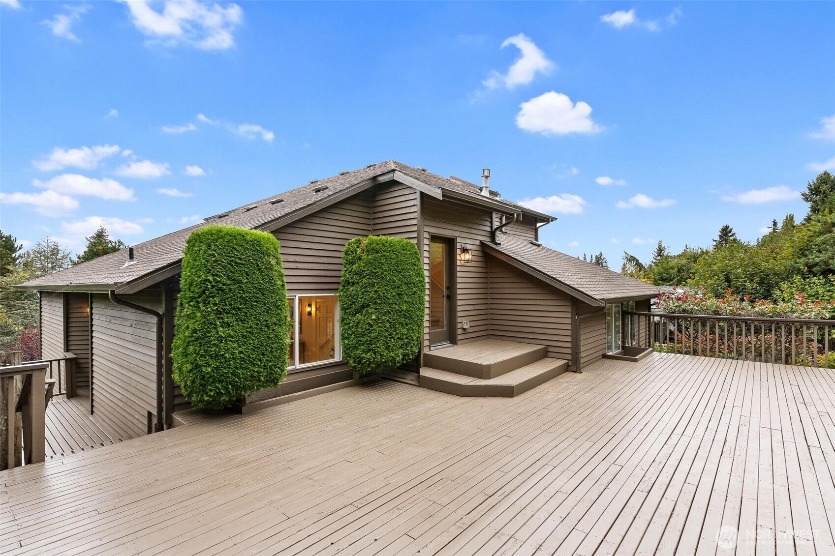 17105 76th Avenue Property Photo 33
