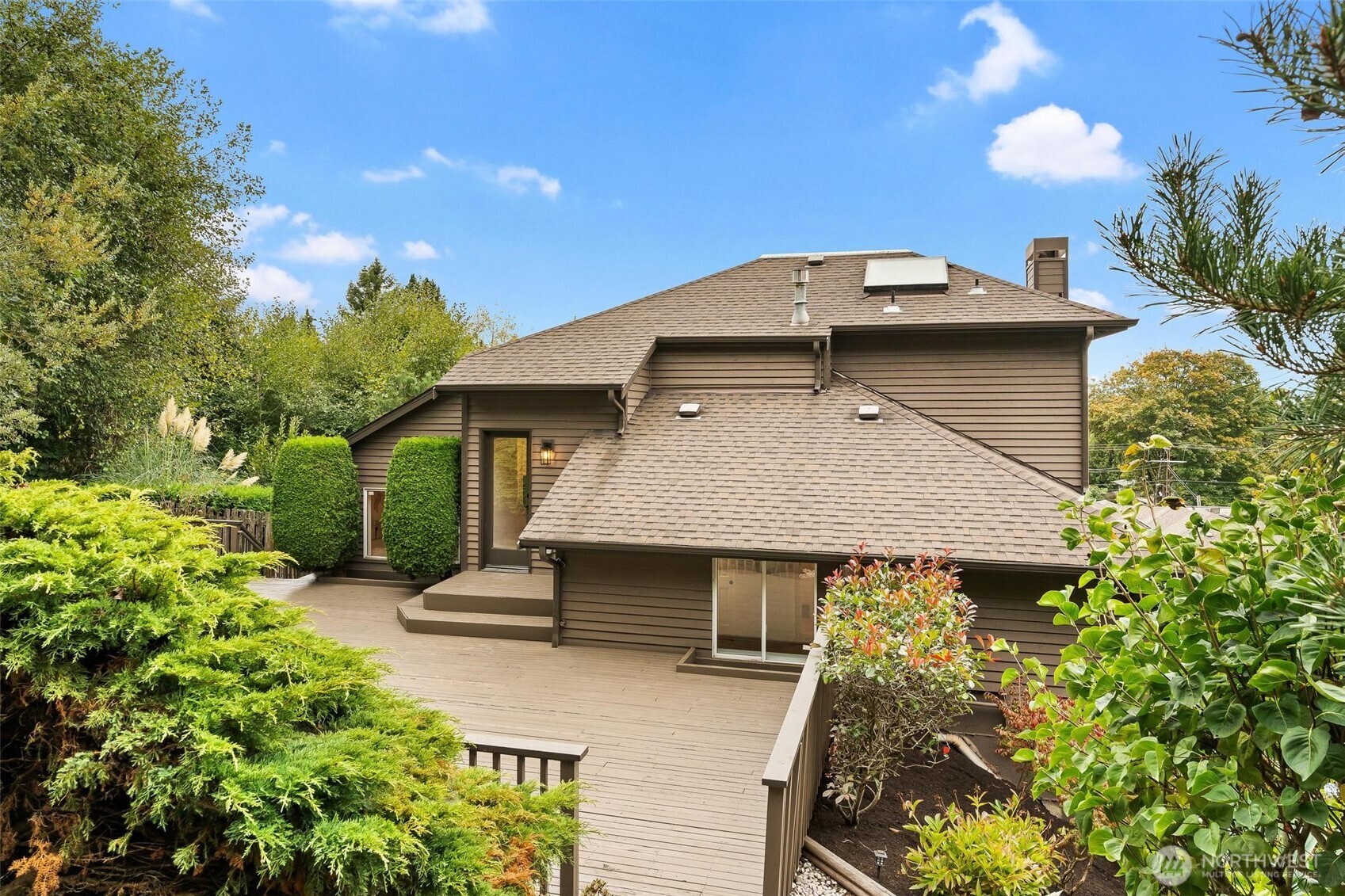 17105 76th Avenue Property Photo 36