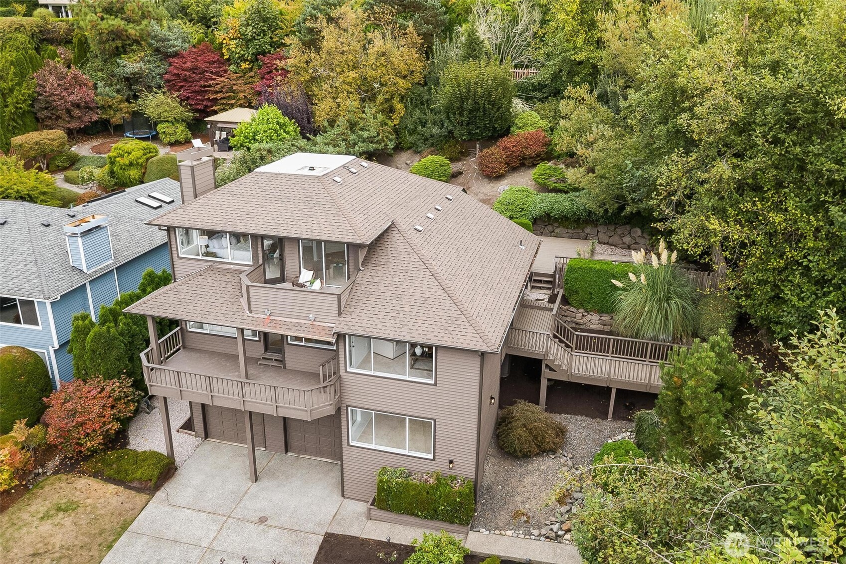 17105 76th Avenue Property Photo 39