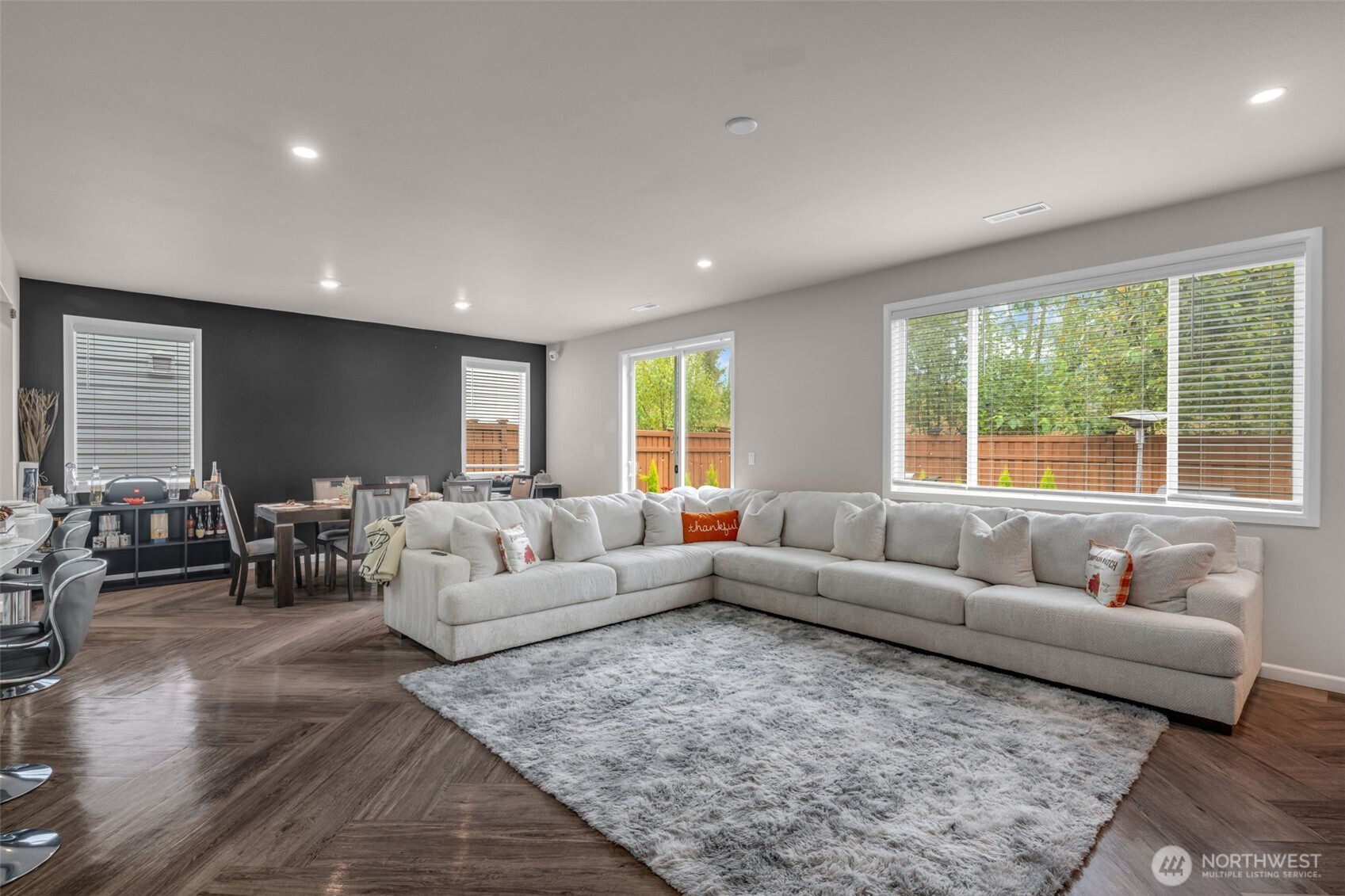 15029 Olympic Loop Property Photo 10