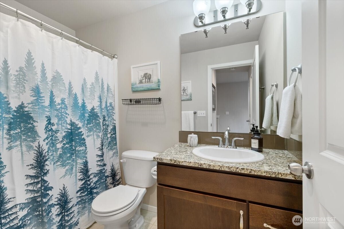 16526 2nd Avenue Property Photo 21