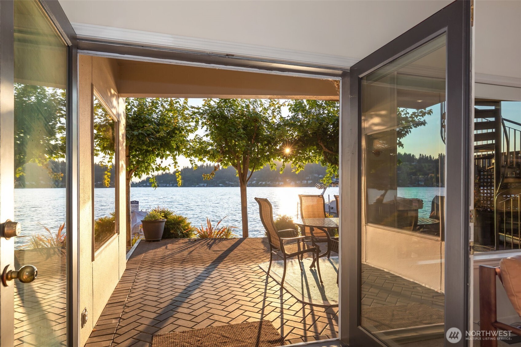 3711 Lake Washington Boulevard Property Photo 21