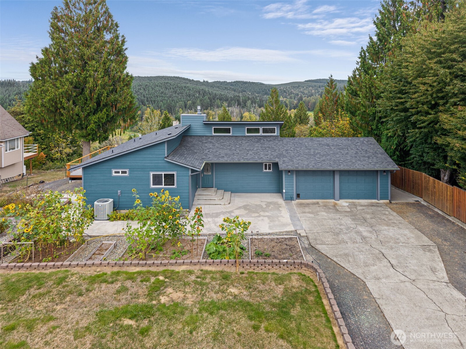 1715 Ham Hill Road Property Photo 1