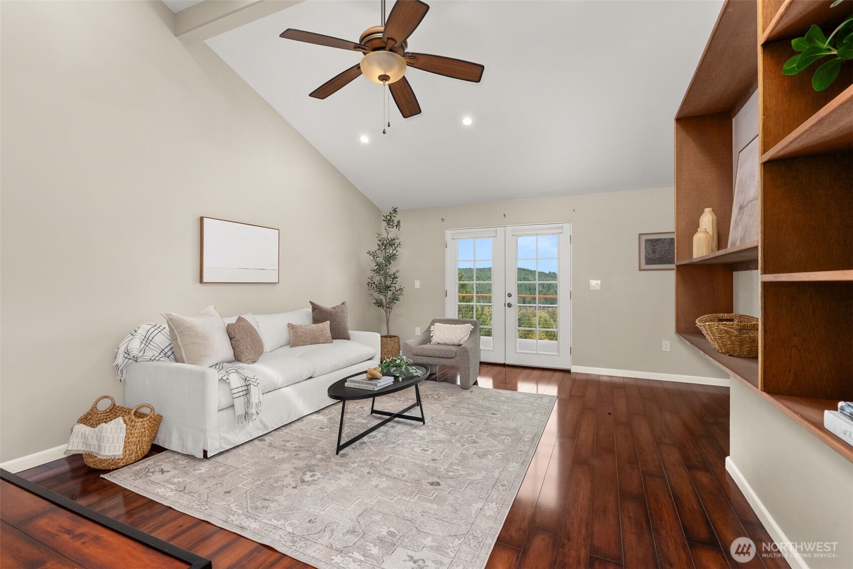 1715 Ham Hill Road Property Photo 6