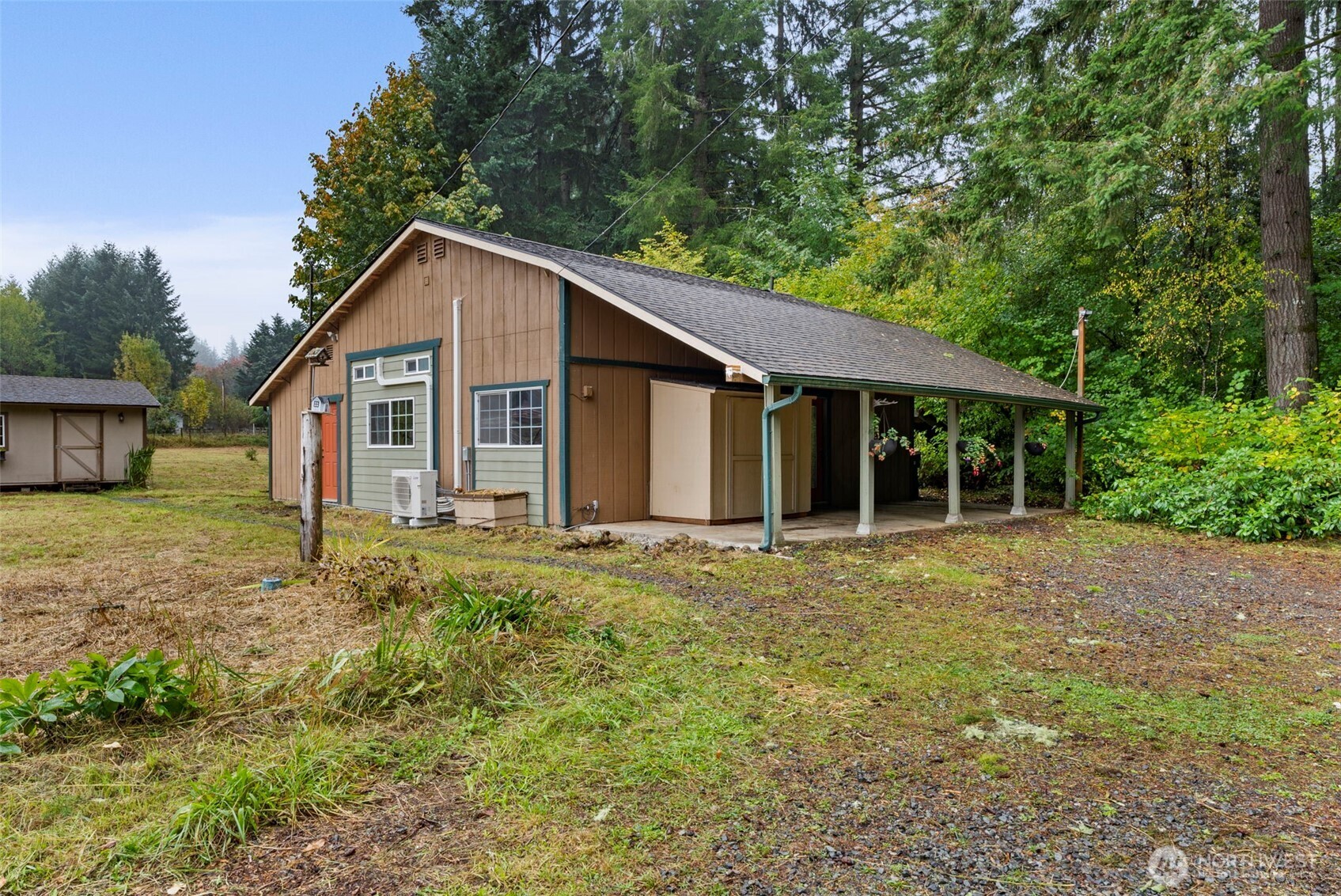 9415 Delphi Road Property Photo 4